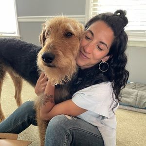 Meet your Posher, Posh